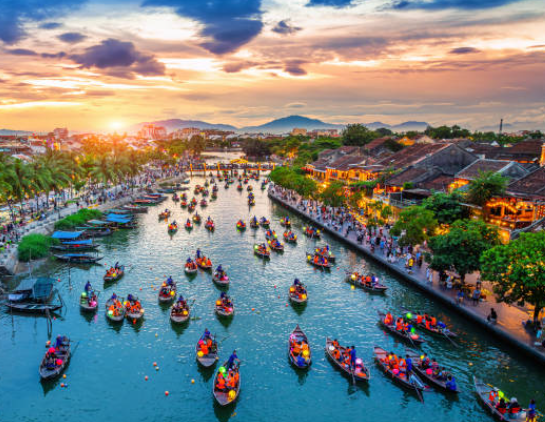 Womens Group Trip, Vietnam, Hoi An. Beatuiful heritage town filled with lanterns